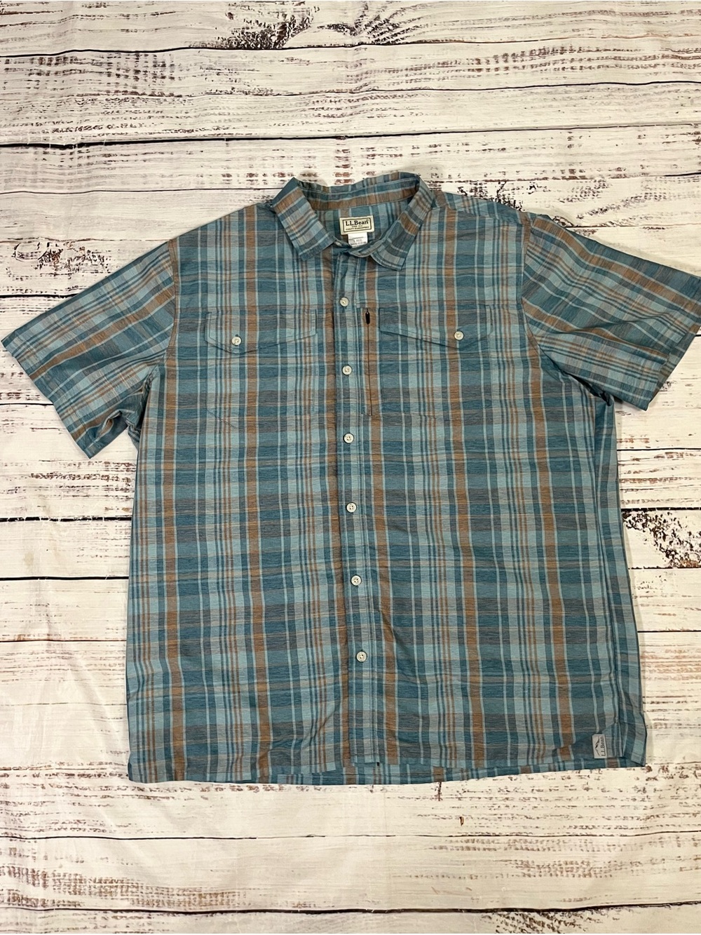LL Bean SunSmart Cool Weave Short Sleeve Plaid Button Down Shirt Men’s Size L